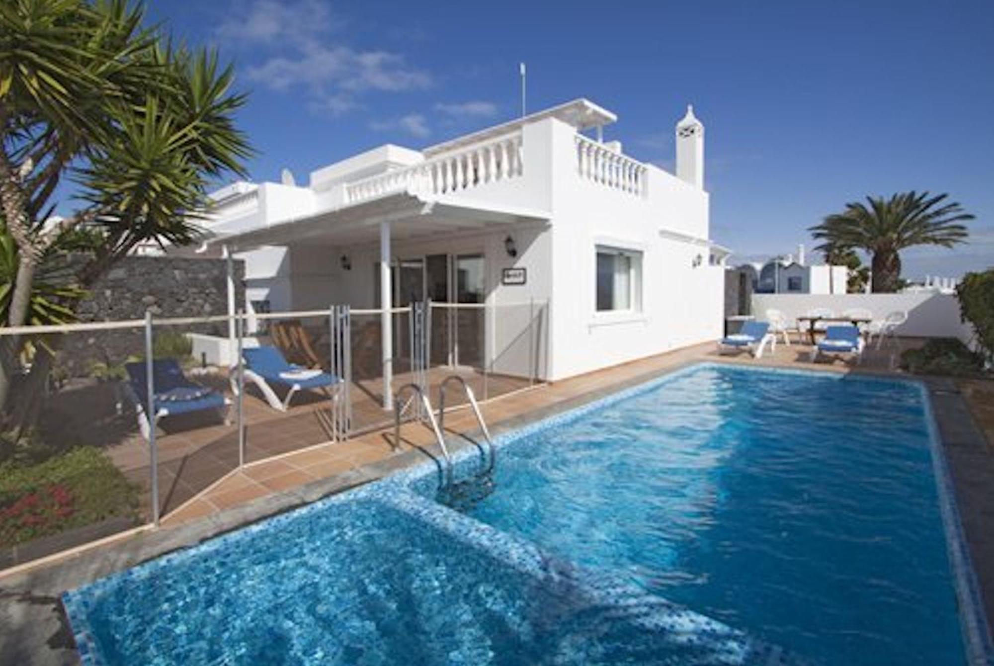 Lovely Los Mojones Villa Casa Jasmine Heated Pool Short Walk To Beach Puerto Del Carmen Puerto del Carmen  Ngoại thất bức ảnh